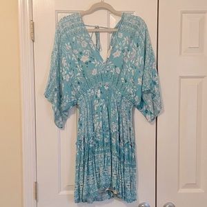 Short sleeve dress